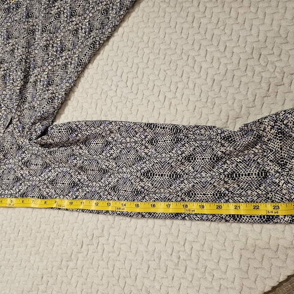 Patterned Button-Up - Picture 4 of 8